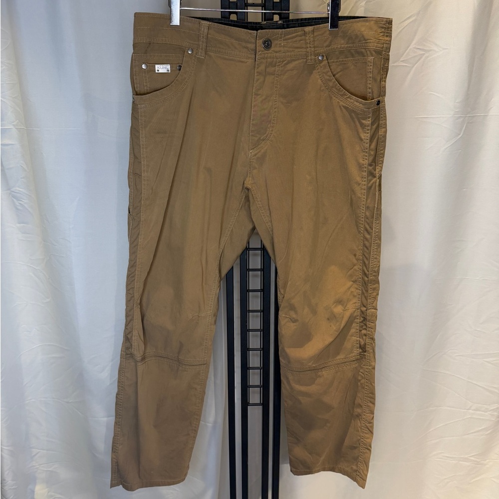 Kuhl Men's Tan Cargo Pants‎